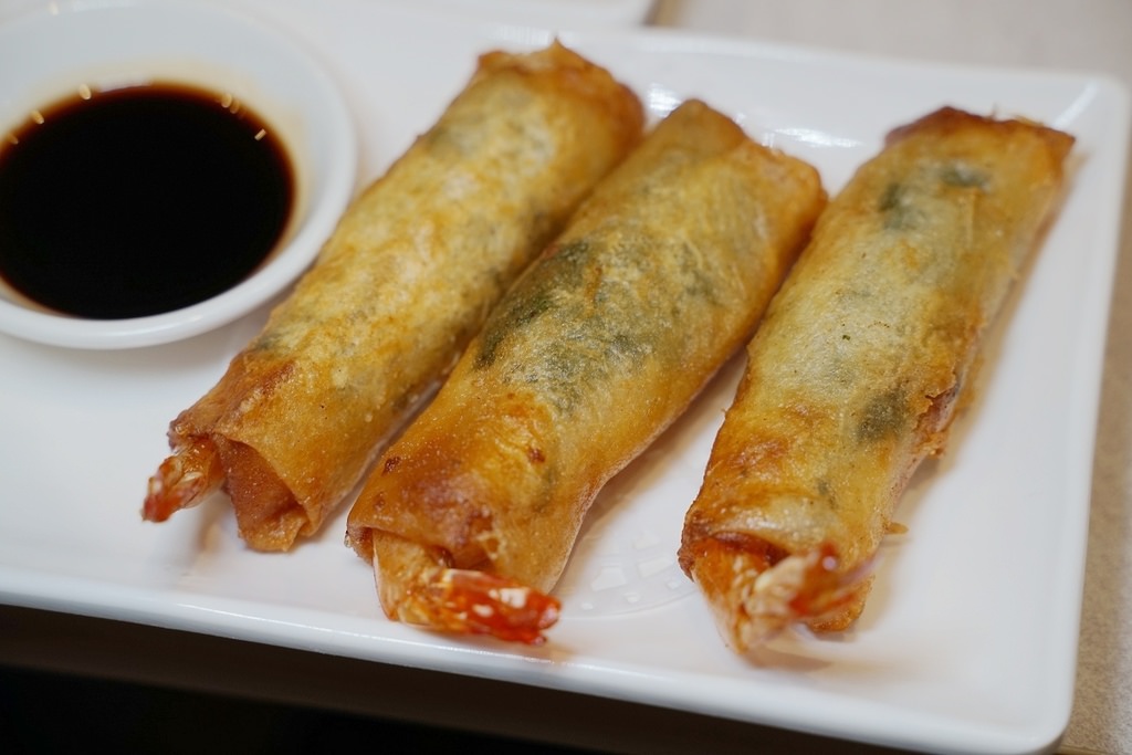 【大江購物中心美食餐廳推薦】人氣必點招牌「豬仔流沙包」 遊港必吃港式點心專門店 點點心台灣中壢大江店