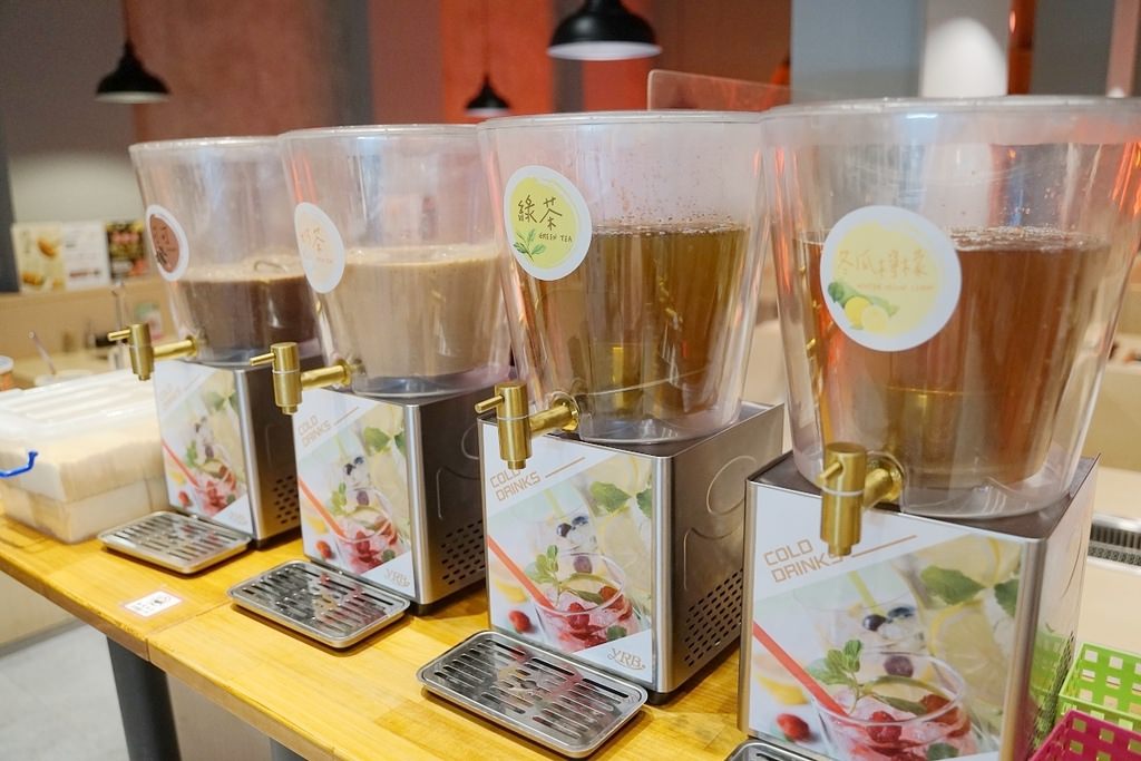 【台中愛買復興店美食推薦】自慢個人燒肉專門店 生菜沙拉/漬菜/烤物/飲料/湯品無料放題 義崎丼燒肉愛買復興舖
