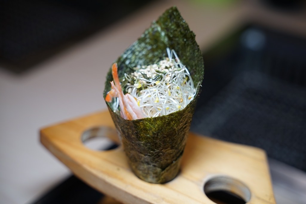 【台中愛買復興店美食推薦】自慢個人燒肉專門店 生菜沙拉/漬菜/烤物/飲料/湯品無料放題 義崎丼燒肉愛買復興舖