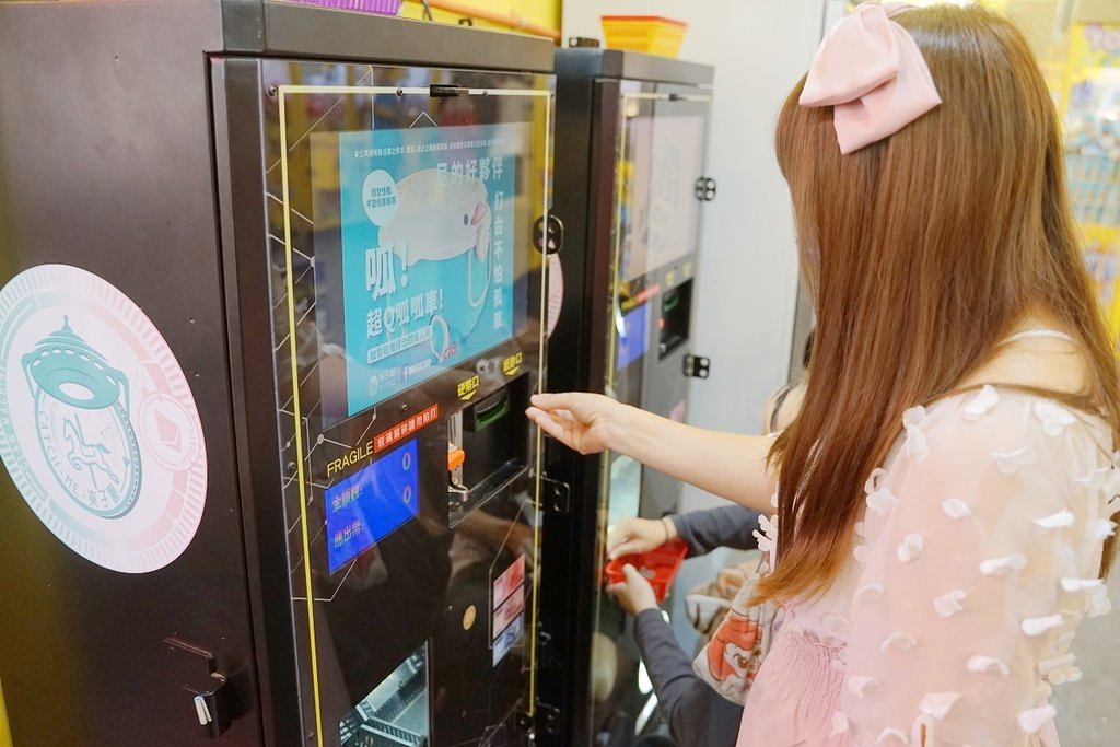 【彰化夾娃娃機店推薦】新手必訪全台最好夾 彰化親子共遊滿滿零食飲料輕鬆夾 夾子園彰化旗艦店