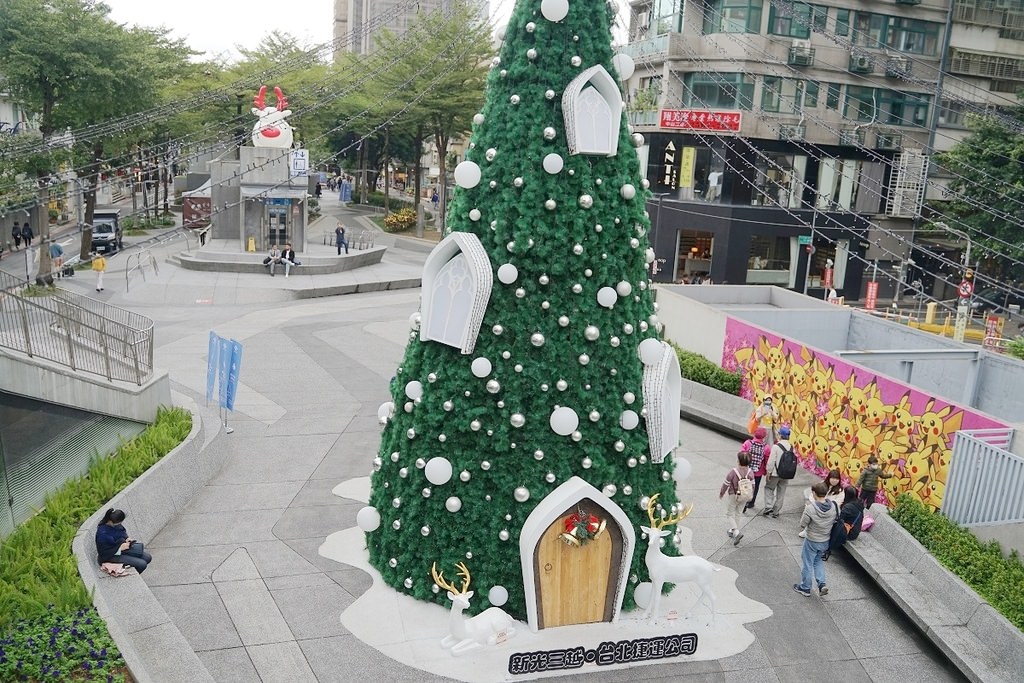 【台北中山免費景點推薦】台北聖誕節好去處 馬賽克藝術裝置 心中山線形公園
