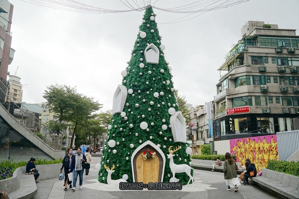 【台北中山免費景點推薦】台北聖誕節好去處 馬賽克藝術裝置 心中山線形公園