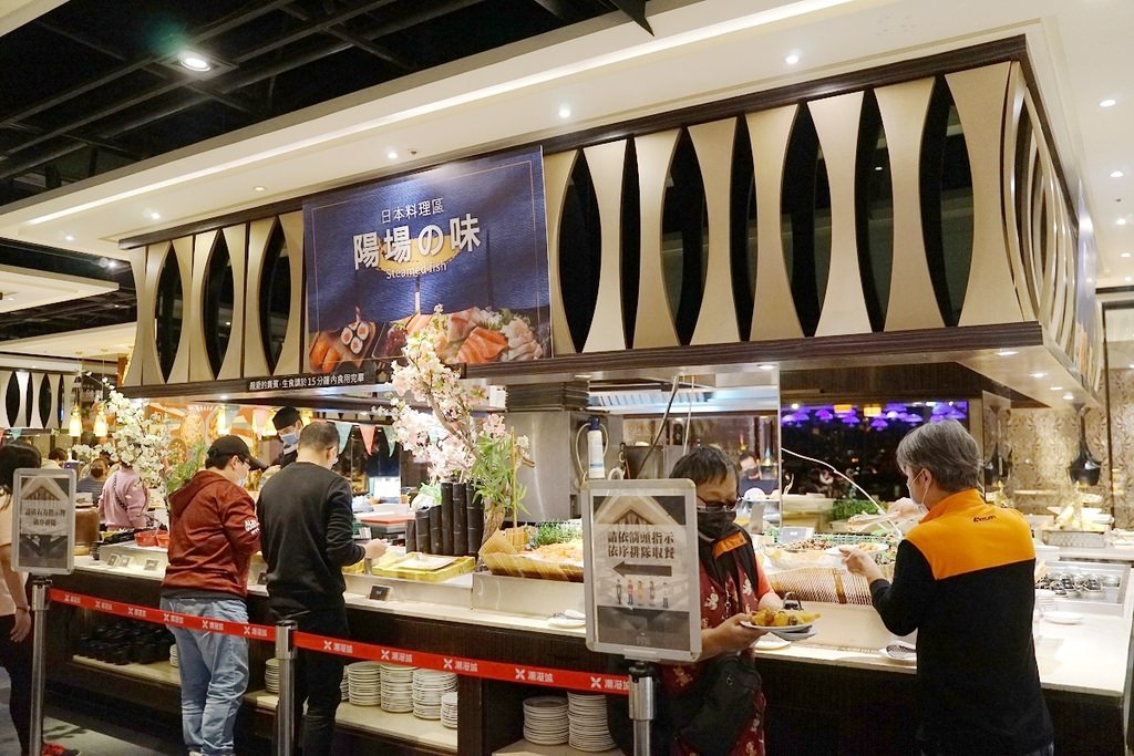 【台中南屯吃到飽推薦】台中海鮮吃到飽餐廳首選 超高CP值美食無限量供應 潮港城太陽百匯