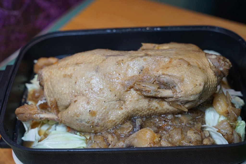 【遠東百貨信義A13店外帶美食推薦】全台唯一全鴨鍋物 古法秘製馬來風味 踏輕Touchin匠職沉浸式鍋物料理