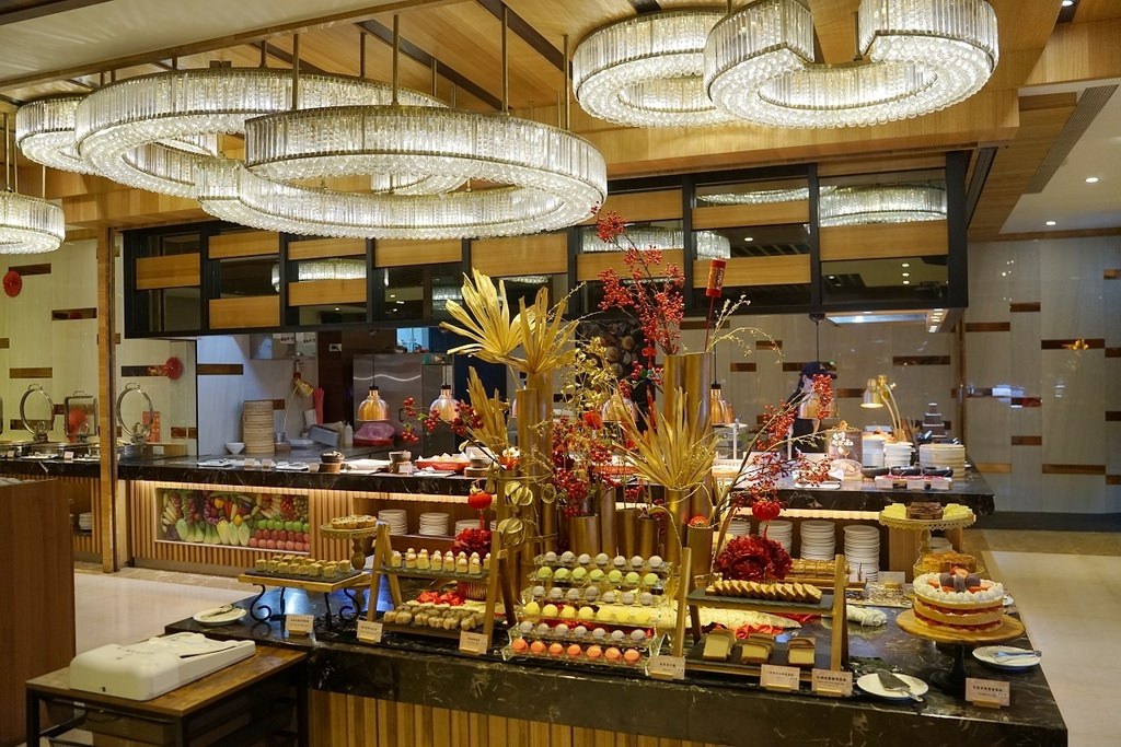 【宜蘭礁溪吃到飽餐廳推薦】宜蘭在地特色好食材 每日手工製作甜點 享享自助百匯