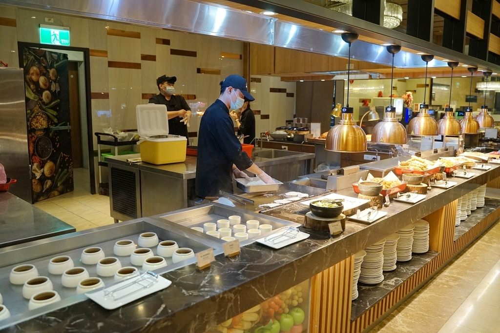 【宜蘭礁溪吃到飽餐廳推薦】宜蘭在地特色好食材 每日手工製作甜點 享享自助百匯