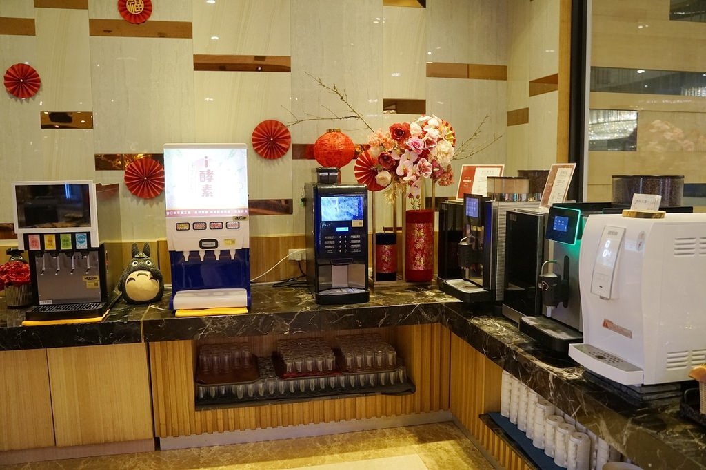 【宜蘭礁溪吃到飽餐廳推薦】宜蘭在地特色好食材 每日手工製作甜點 享享自助百匯