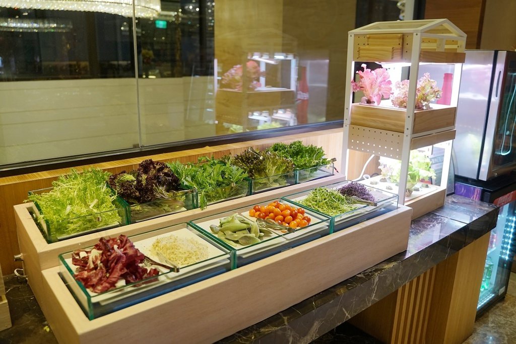 【宜蘭礁溪吃到飽餐廳推薦】宜蘭在地特色好食材 每日手工製作甜點 享享自助百匯