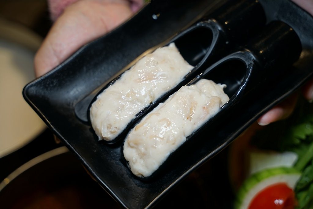 【新北蘆洲火鍋推薦】巨無霸肉盤海鮮CP值超高 豐富自助吧霜淇淋吃到飽 肉老大頂級肉品涮涮鍋蘆洲長安店