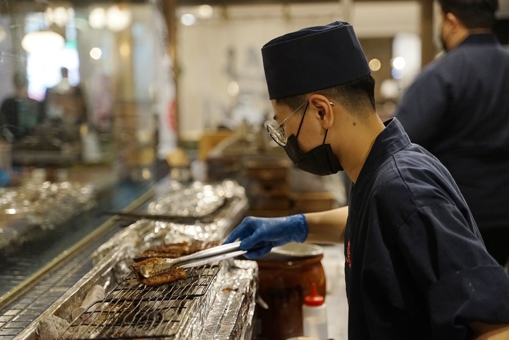 【台北大直美麗華美食餐廳推薦】期間限定宮崎縣新富町鰻魚釜飯套餐 炭火直烤蒲燒鰻魚 鳥丈爐端燒大直美麗華店