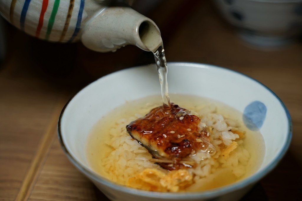 【台北大直美麗華美食餐廳推薦】期間限定宮崎縣新富町鰻魚釜飯套餐 炭火直烤蒲燒鰻魚 鳥丈爐端燒大直美麗華店