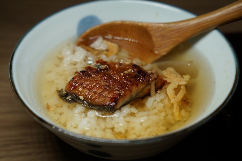 【台北大直美麗華美食餐廳推薦】期間限定宮崎縣新富町鰻魚釜飯套餐 炭火直烤蒲燒鰻魚 鳥丈爐端燒大直美麗華店