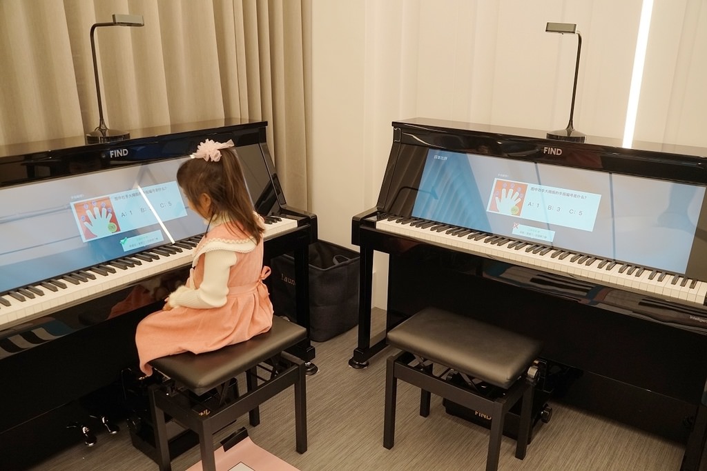 【竹北音樂教室推薦】台灣唯一獨家代理FIND智慧鋼琴 雙師影片互動/課後數據分析發送 JCM愛麗音樂學院