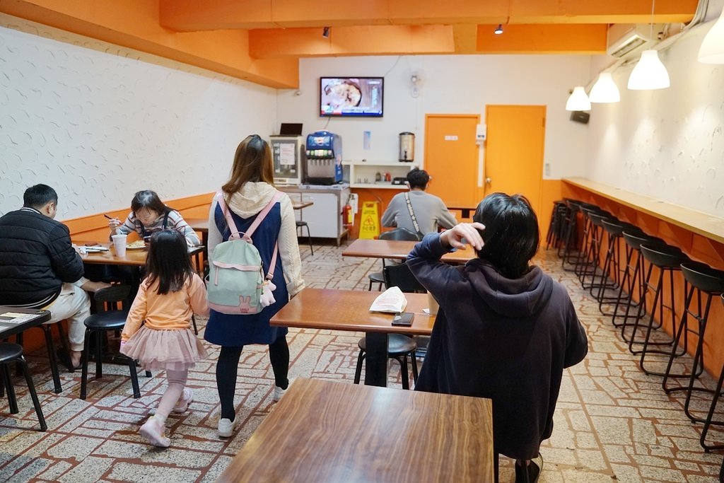 【中原大學早午餐推薦】單點飲料內用無限暢飲 價格實惠套餐必點 元氣小豬早午餐