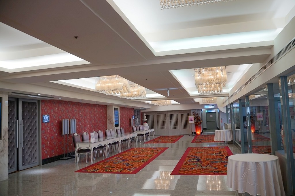 【新竹包廂合菜聚餐推薦】新竹市中心唯一大型中式宴客餐廳 新竹尾牙春酒婚宴首選 華麗風采宴會館