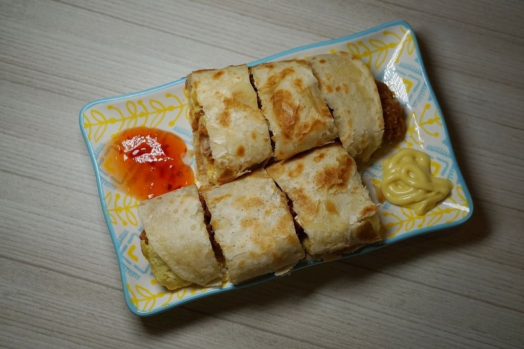 【林口宵夜推薦】林口長庚醫院深夜食堂 美味必點鐵板麵/鍋燒麵 宵傍餓了