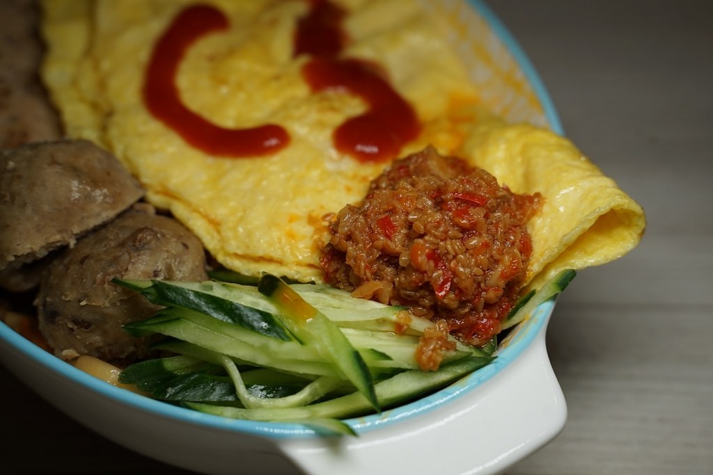 【林口宵夜推薦】林口長庚醫院深夜食堂 美味必點鐵板麵/鍋燒麵 宵傍餓了