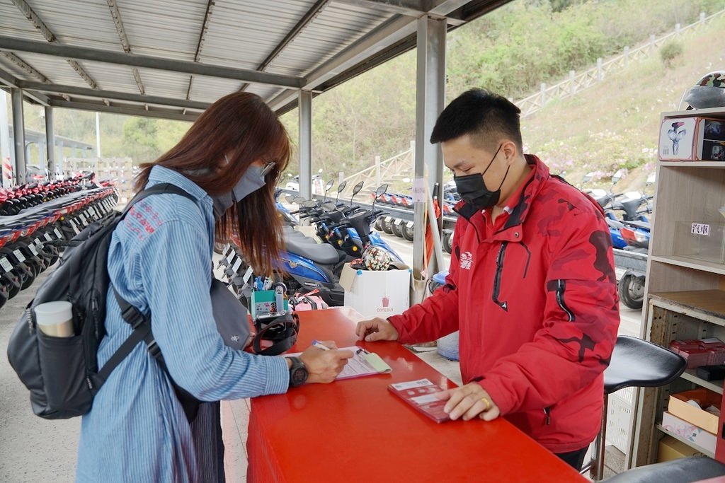 【金門租車推薦】買金門特產可現折租車費用 機場取還車/滿油取車更方便 金門三德租車