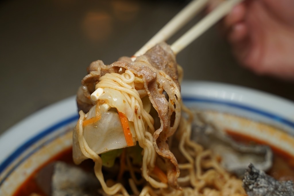 【台北港式茶餐廳推薦】延吉街人氣美食好選擇 港式懷舊風20年老店 波記茶餐廳