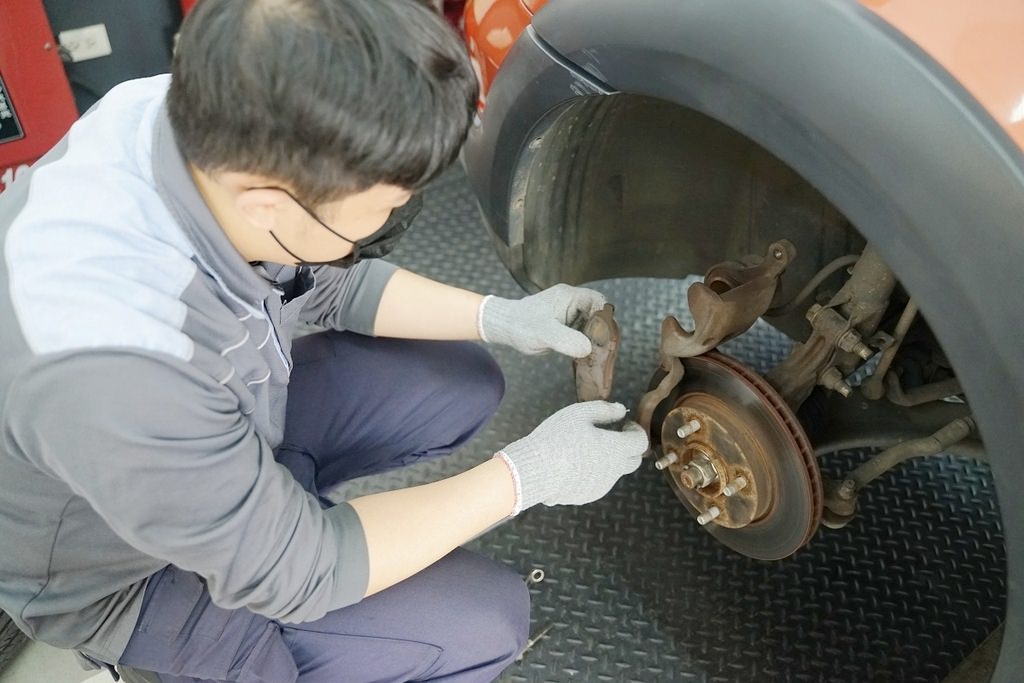 【汽車煞車碟盤品牌推薦 FERODO】百年歐洲品牌 史上第一塊碟盤/來令片的生產廠家 Oto's歐特仕新店直營服務中心
