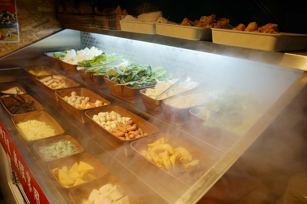 【台中霧峰火鍋餐廳推薦】自助蔬食無限量供應吃到飽 美味必點雙人經典牛豚雙塔套餐 築崎相撲鍋物霧峰殿