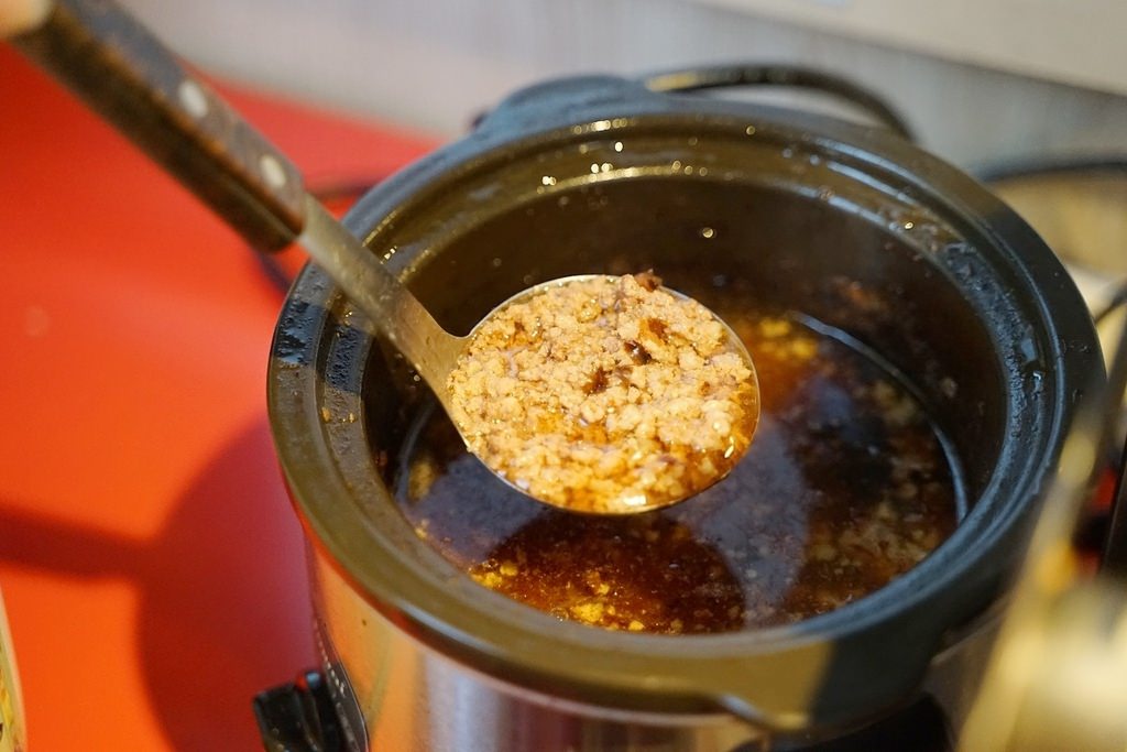 【台中霧峰火鍋餐廳推薦】自助蔬食無限量供應吃到飽 美味必點雙人經典牛豚雙塔套餐 築崎相撲鍋物霧峰殿