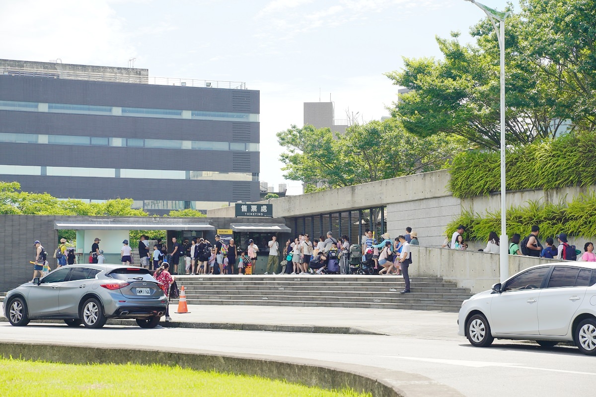 【鶯歌玩水景點推薦】免費入園超貼心 玩沙玩水超好玩 鶯歌博物館水廣場