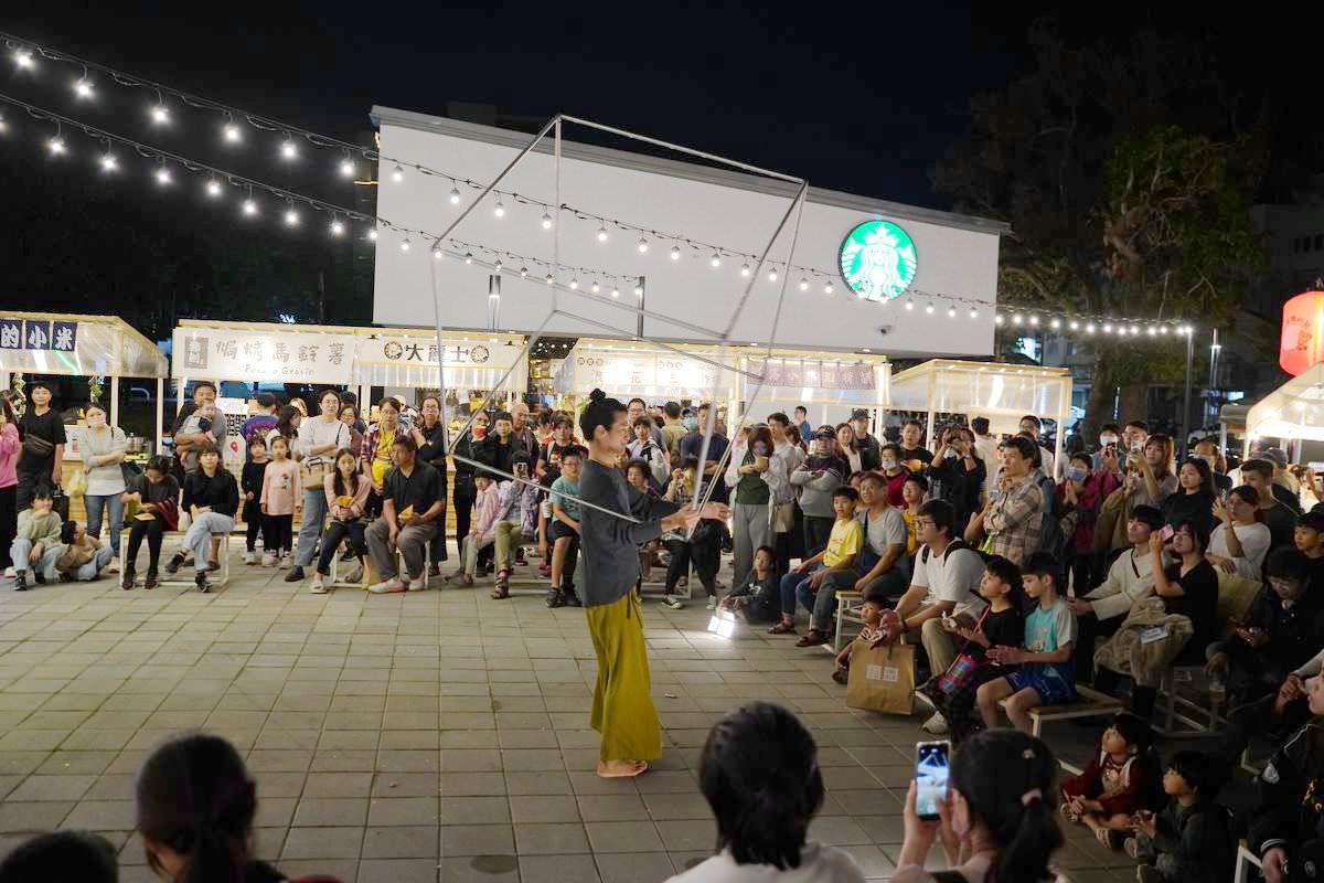 【微光集 TTwilight Bazaar】台東必去鐵花新聚落 台東農創音樂市集 寒假每日開市 - 第70張圖 【微光集 TTwilight Bazaar】台東必去鐵花新聚落 台東農創音樂市集 寒假每日開市