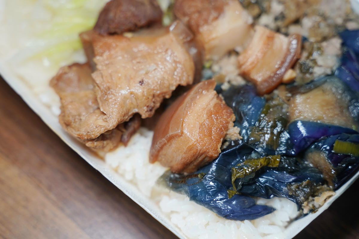 【山之狼便當三郎中壢店】中壢便當推薦 中壢排隊便當名店 中壢超人氣排隊美食 中壢外帶便當首選