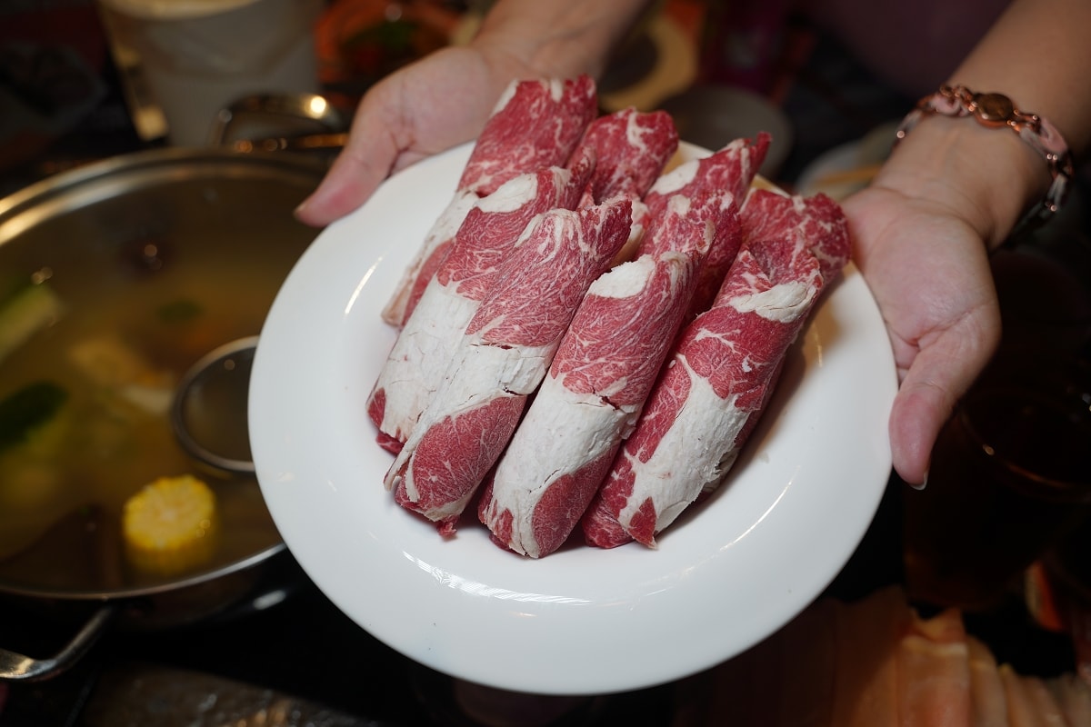 【食鍋性也】青埔美食火鍋吃到飽推薦 鮮魚蛤蜊鮮美甘甜湯頭 超低價+219升級肉品吃的超過癮 - 第18張圖