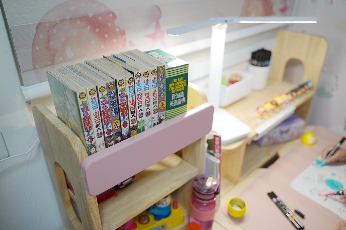 【兒童成長桌椅開箱心得】成長天地生活館可升降兒童成長桌全實木桌面 兒童專屬成長椅舒適不悶熱 - 第22張圖