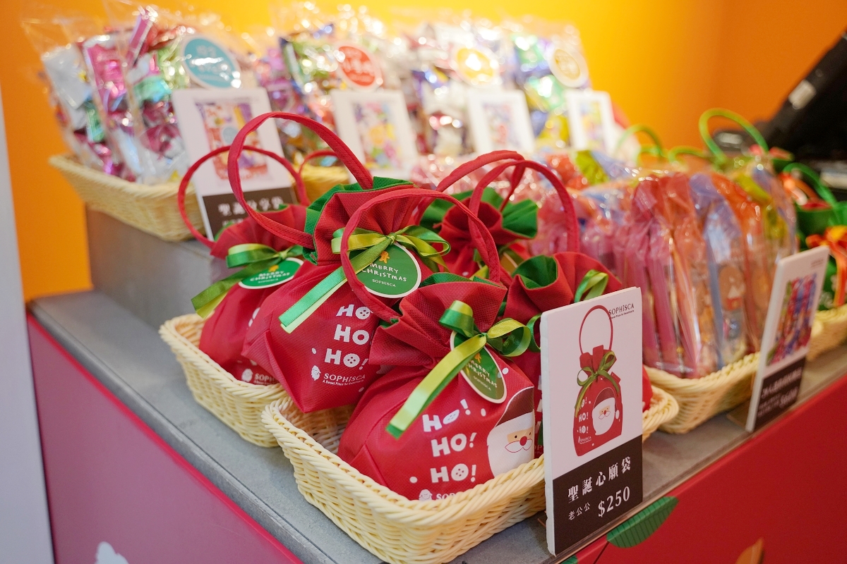 【大江國際購物中心】全台最美室內聖誕車站開箱 全國獨家全年免費停車 桃園最推薦的購物中心 - 第17張圖