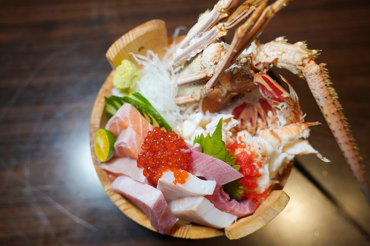 【魚金海鮮居食屋二訪】高CP值無菜單料理個人獨享套餐 超浮誇魚金海鮮木桶/豪華海鮮握壽司 - 第24張圖