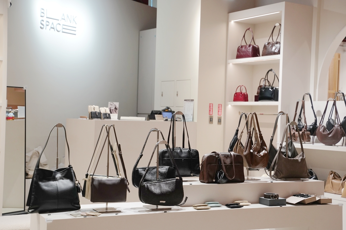 【大江國際購物中心】全台最美室內聖誕車站開箱 全國獨家全年免費停車 桃園最推薦的購物中心 - 第52張圖