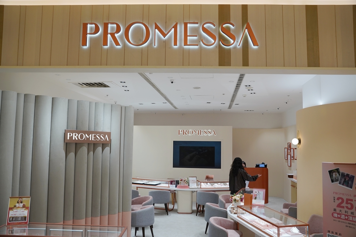 【大江國際購物中心】全台最美室內聖誕車站開箱 全國獨家全年免費停車 桃園最推薦的購物中心 - 第143張圖