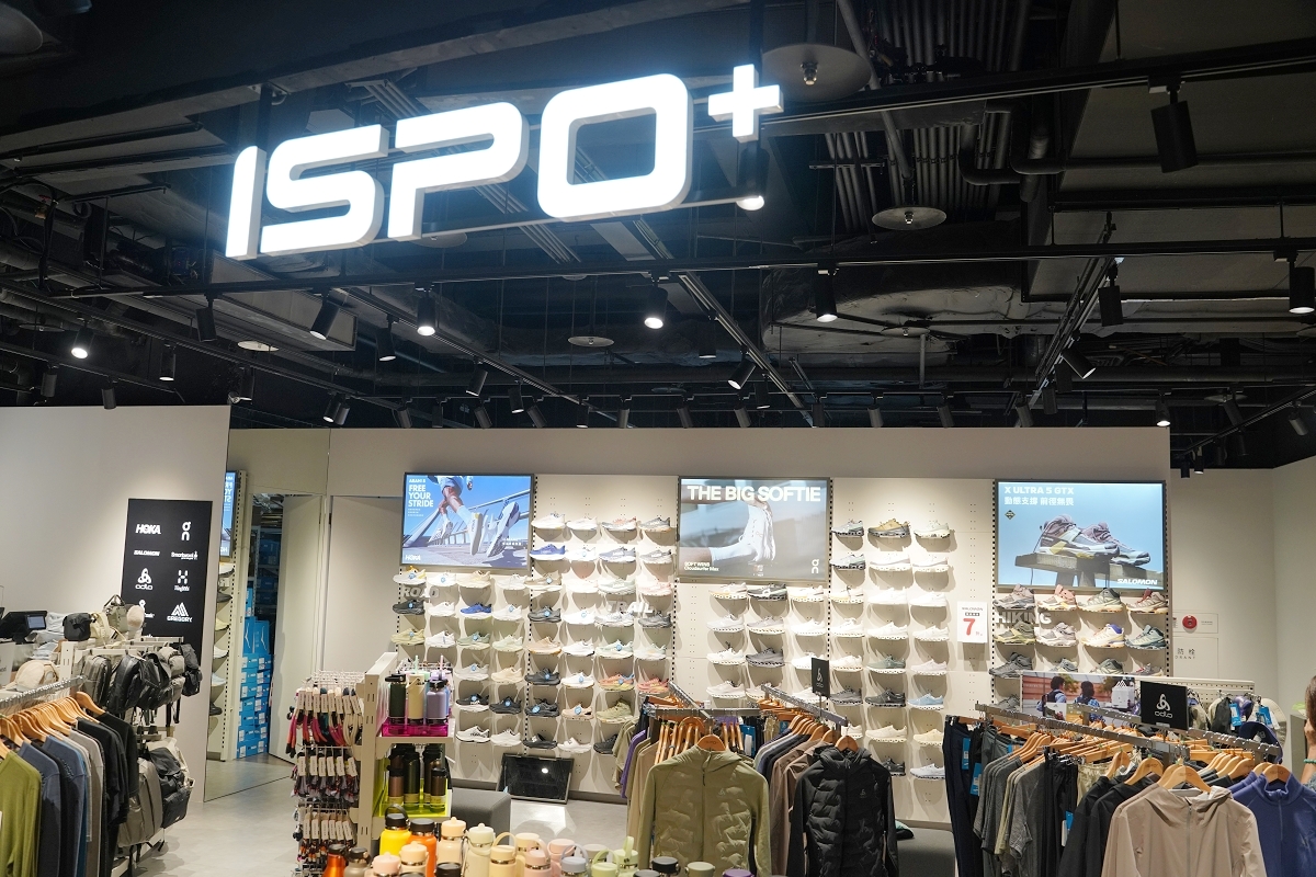 【大江國際購物中心】全台最美室內聖誕車站開箱 全國獨家全年免費停車 桃園最推薦的購物中心 - 第94張圖