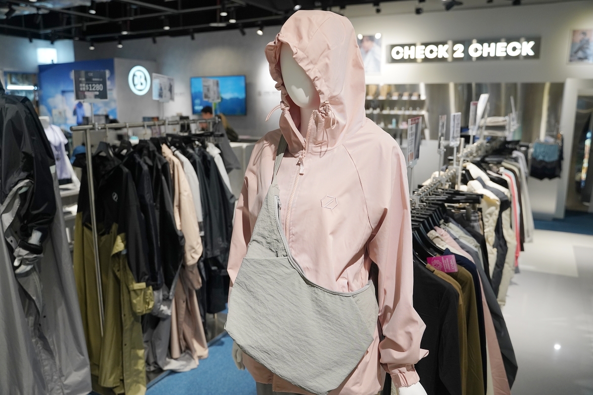 【大江國際購物中心】全台最美室內聖誕車站開箱 全國獨家全年免費停車 桃園最推薦的購物中心 - 第104張圖