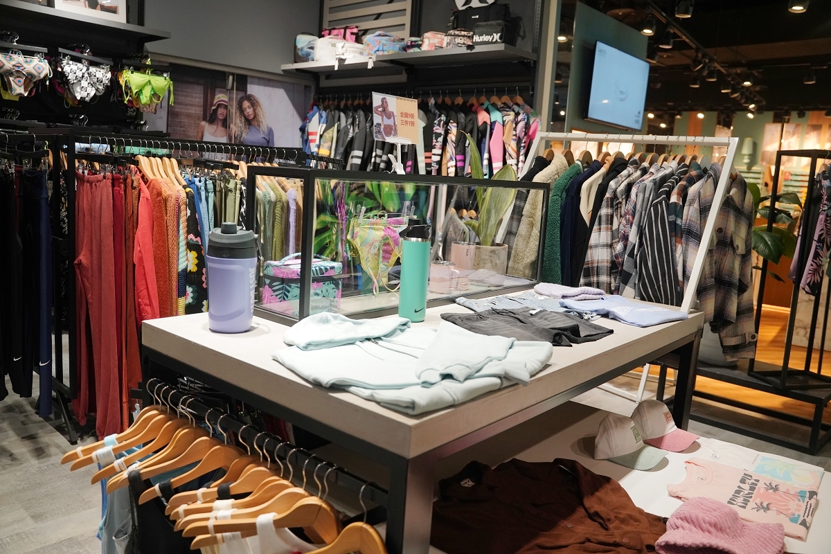 【大江國際購物中心】全台最美室內聖誕車站開箱 全國獨家全年免費停車 桃園最推薦的購物中心 - 第109張圖