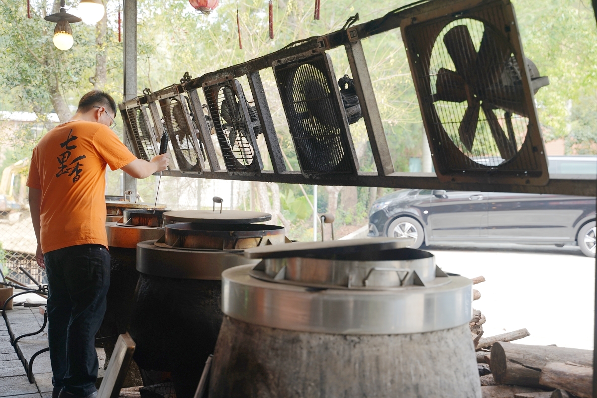 【七里香甕仔雞日月潭店】南投埔里美食餐廳推薦 鄰近桃米生態村/Cona’s妮娜巧克力城堡 - 第3張圖