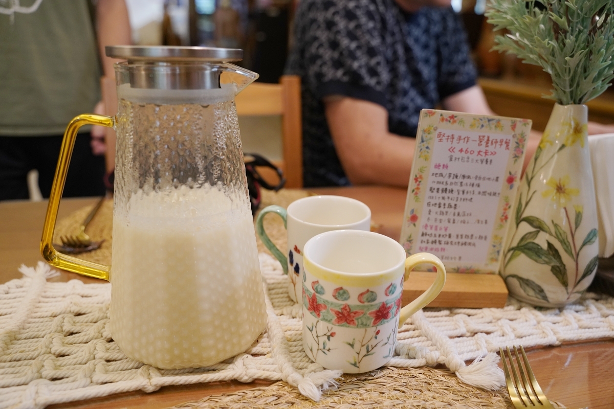 【陶花巷弄民宿】南投集集民宿推薦 南投好客好食民宿 營養師早餐好吃美味 陶與花的藝術祕境 - 第16張圖