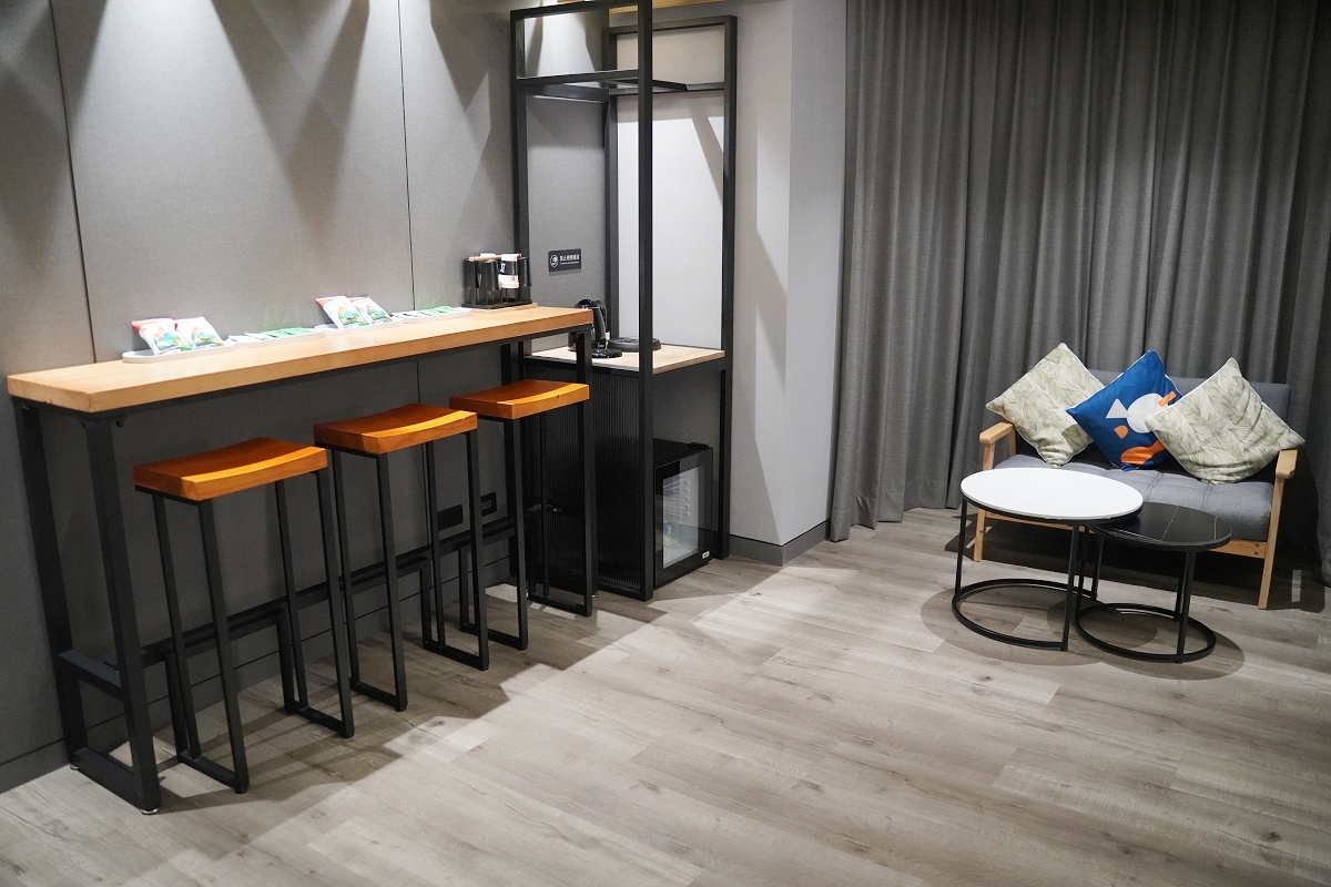 【IF Motel商務汽旅】桃園藝文特區汽車旅館 全新房型頂級按摩椅 超豐富自助早餐吃到飽 - 第15張圖