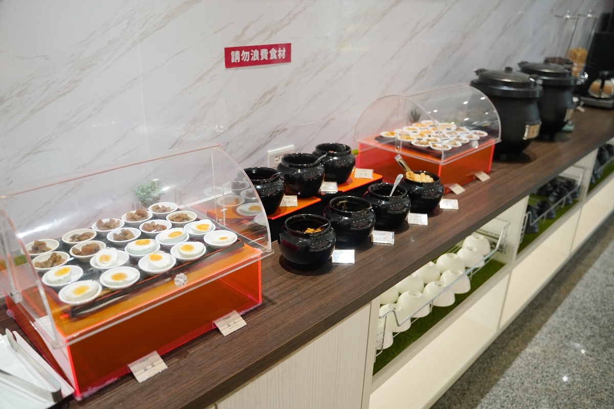 【IF Motel商務汽旅】桃園藝文特區汽車旅館 全新房型頂級按摩椅 超豐富自助早餐吃到飽 - 第43張圖