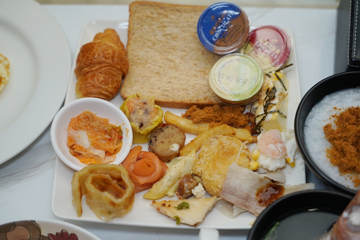 【IF Motel商務汽旅】桃園藝文特區汽車旅館 全新房型頂級按摩椅 超豐富自助早餐吃到飽 - 第53張圖