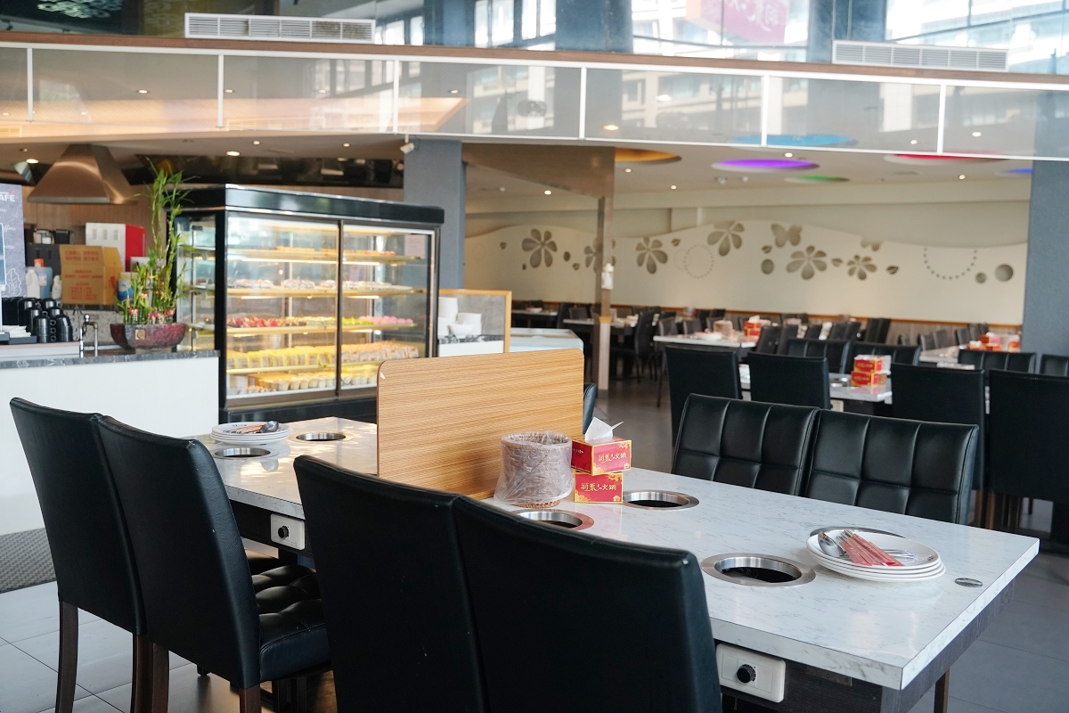 【羽葉麻辣火鍋三重火鍋吃到飽推薦】和牛海鮮 哈根達斯迷你杯/雪糕無限量供應 超大千坪停車場 - 第6張圖