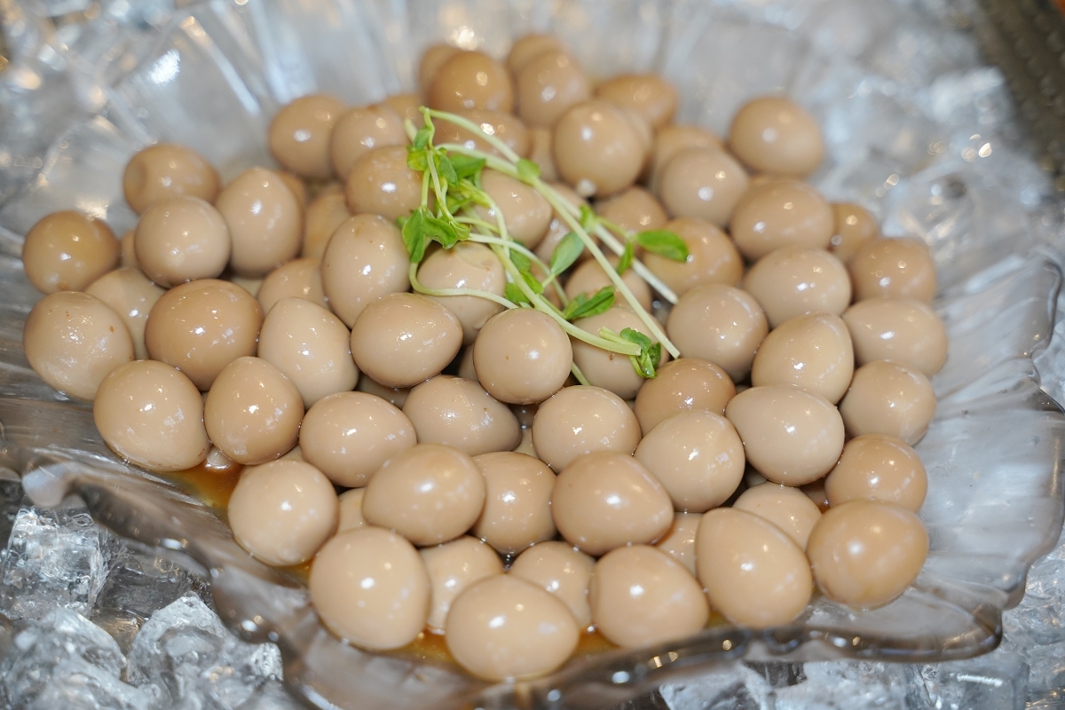 【羽葉麻辣火鍋三重火鍋吃到飽推薦】和牛海鮮 哈根達斯迷你杯/雪糕無限量供應 超大千坪停車場 - 第16張圖