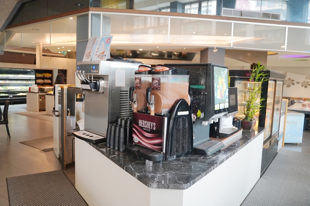 【羽葉麻辣火鍋三重火鍋吃到飽推薦】和牛海鮮 哈根達斯迷你杯/雪糕無限量供應 超大千坪停車場 - 第46張圖