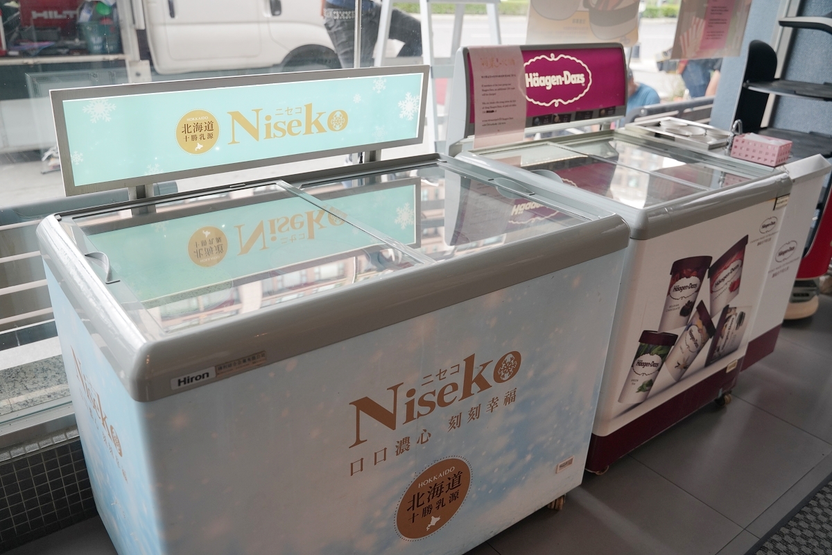 【羽葉麻辣火鍋三重火鍋吃到飽推薦】和牛海鮮 哈根達斯迷你杯/雪糕無限量供應 超大千坪停車場 - 第55張圖