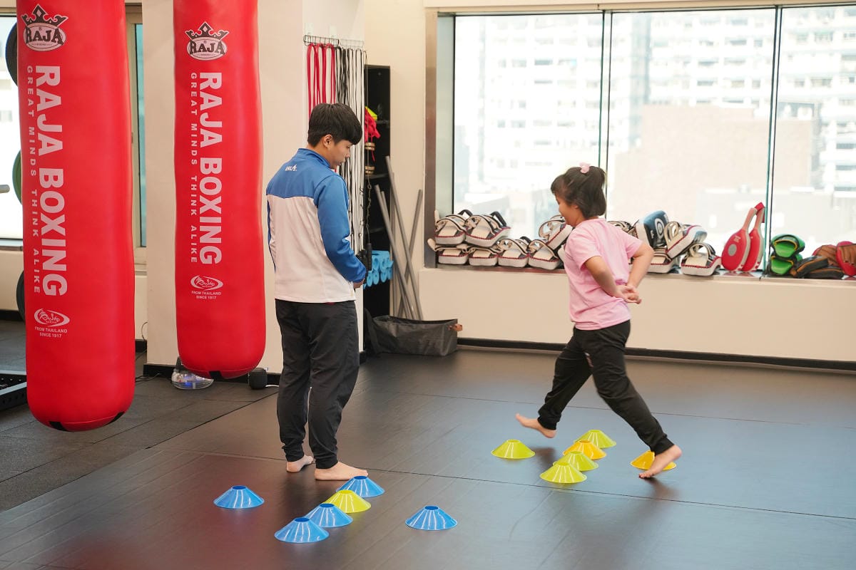 【Customfit客美健身】桃園兒童運動課程推薦 兒童拳擊課程 強化體能/提升專注力