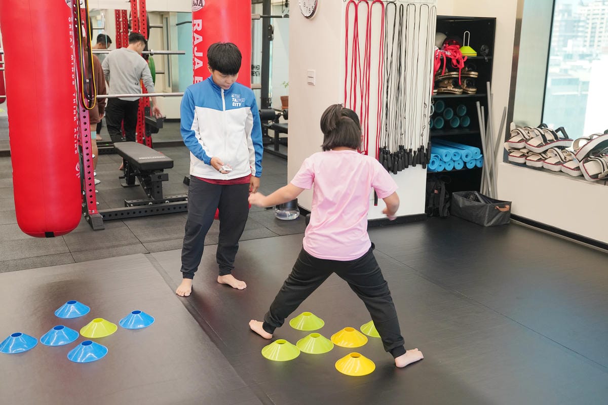 【Customfit客美健身】桃園兒童運動課程推薦 兒童拳擊課程 強化體能/提升專注力