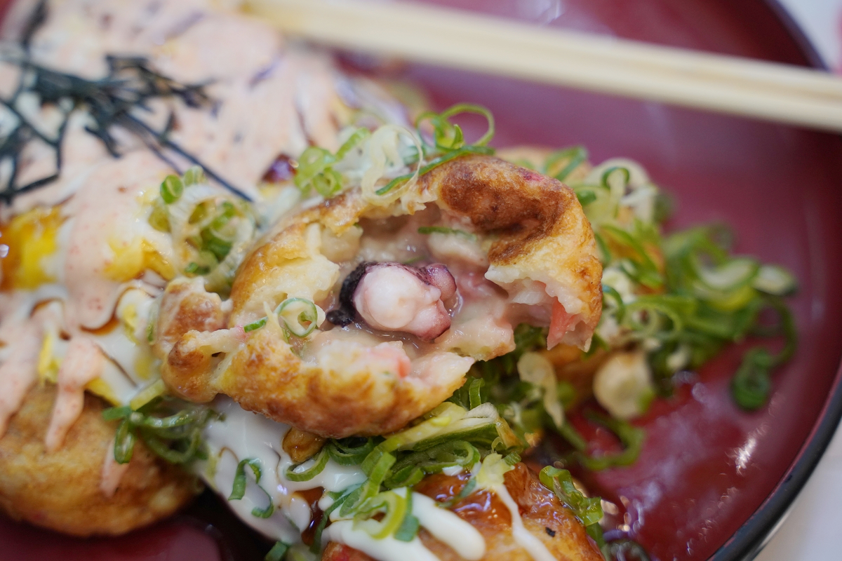 【タコとハイボール 札幌狸小路本店】狸小路商店街章魚燒和威士忌蘇打 中文菜單超人氣在地美食